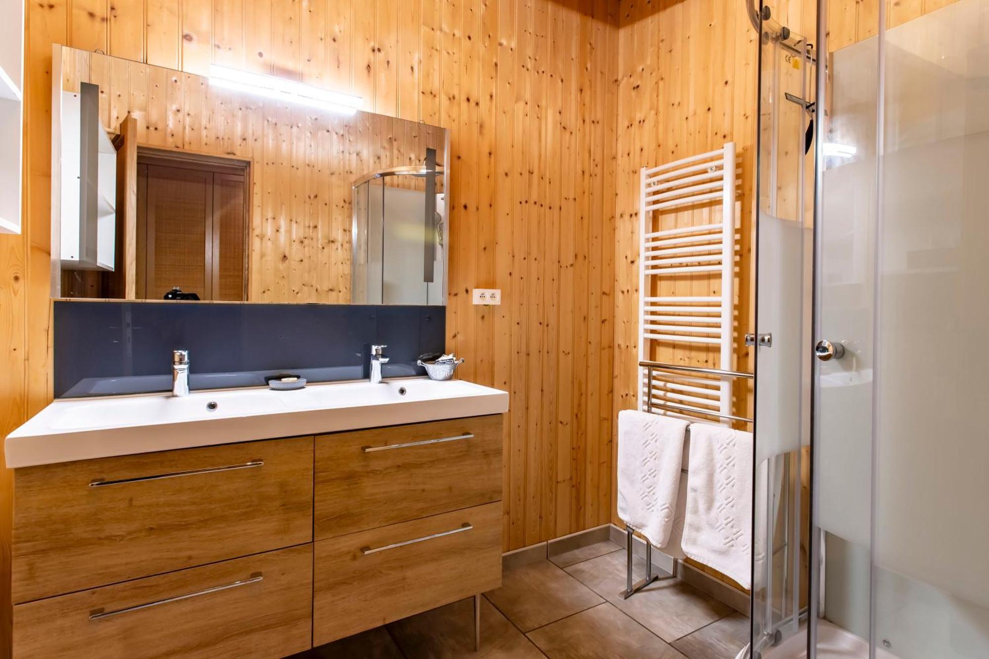 Chateau De Bellevue B&B Et Appartements Avec Piscine Saisonal Chauffee Et Chambres Partout Climatisees Saint-Avit  ภายนอก รูปภาพ